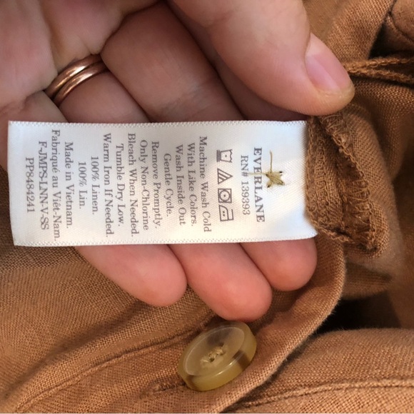 2 for $15 💞 Everlane Linen Short Sleeve Jumpsuit - Picture 2 of 6